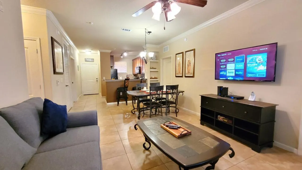 Disney Just 8 Miles Away, Washer, Dryer, Kitchen, Living Room, Two Pools, Fitness Room Davenport 0*,  United States