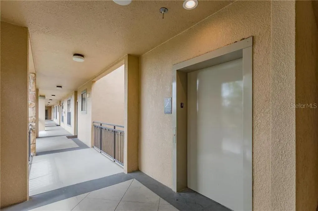 Disney Just 8 Miles Away, Washer, Dryer, Kitchen, Living Room, Two Pools, Fitness Room Davenport United States
